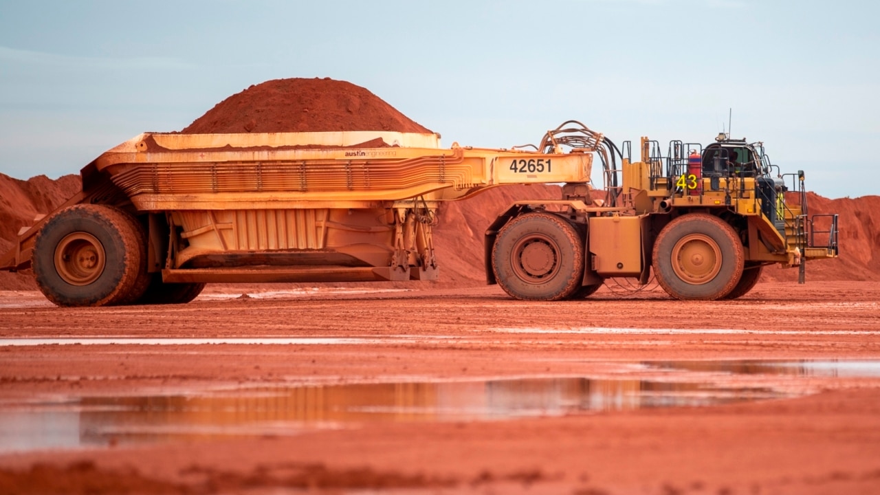 Queensland govt to introduce voluntary coal levy