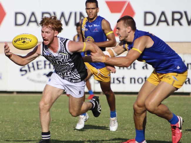 Eric Guthrie for Palmerston and Ed Simpson for Wanderers will both play important roles in their Round 5 encounter. Picture: Celina Whan/AFLNT Media