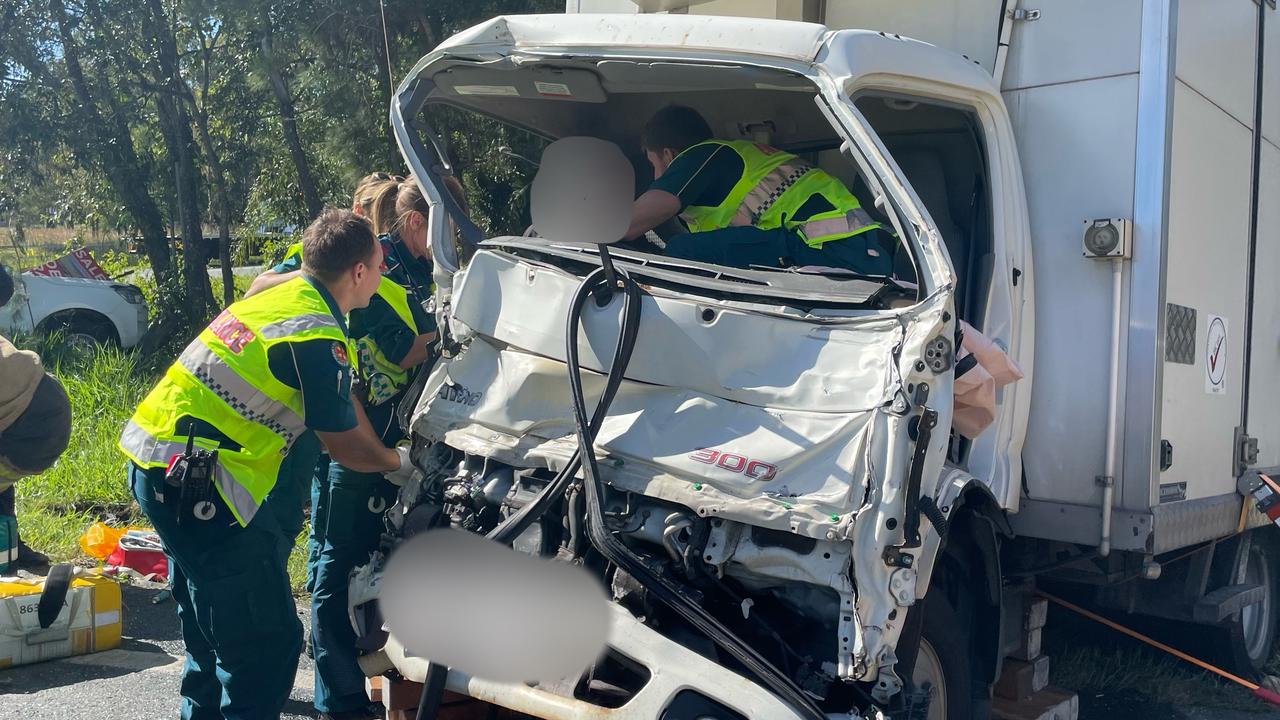 Pimpama Jacobs Well Rd crash: Latest as ambos, fire crews respond ...