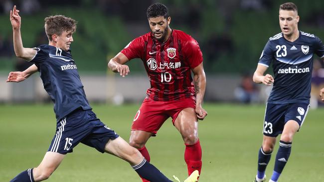 Shanghai SIPG’s Hulk, centre, is set to provide a handful for Sydney FC