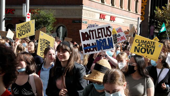 The largely young crowd gathered at Town Hall. Picture: NCA NewsWire / Damian Shaw