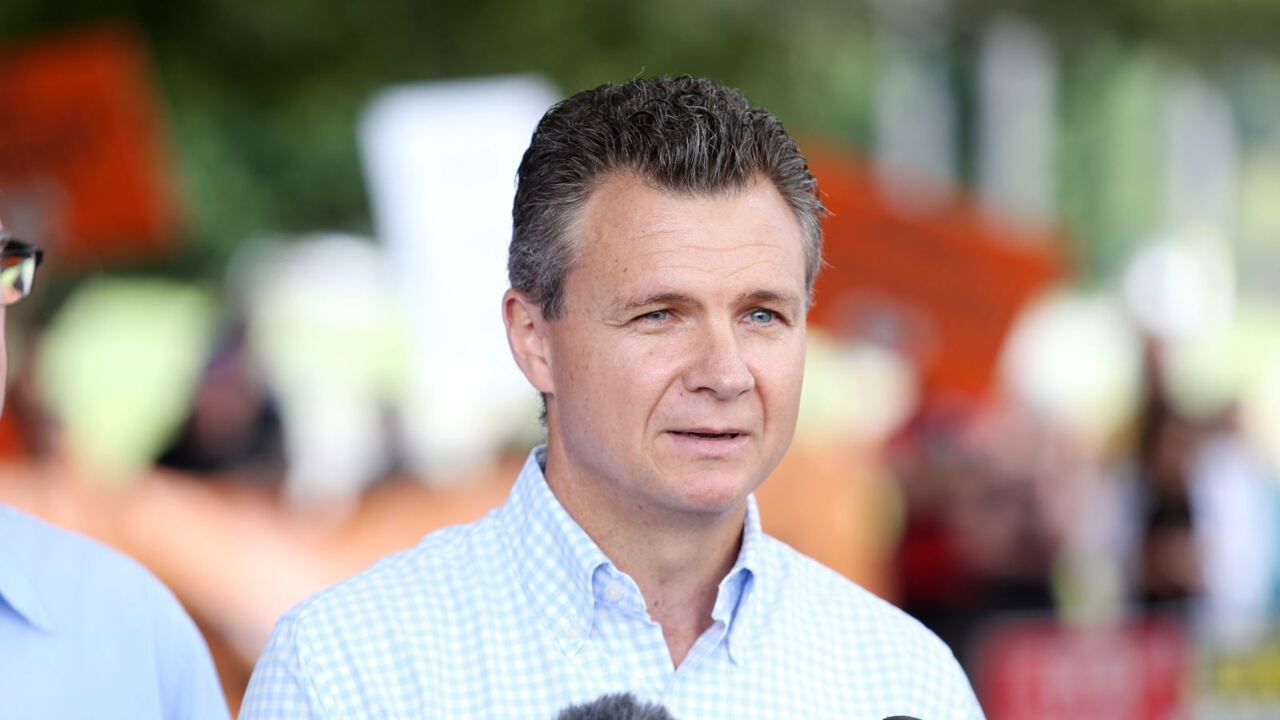 Labor's Matt Thistlethwaite 'caught out' over republic fundraiser