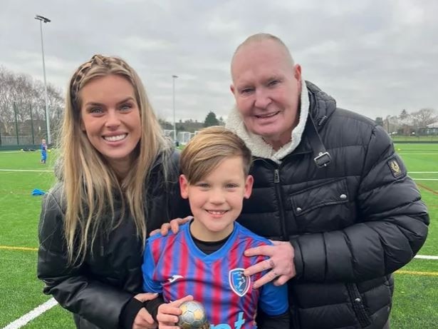 Paul Gascoigne coaching junior football