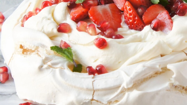 2 egg pavlova (2)