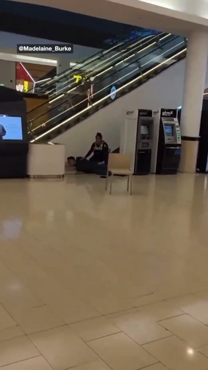 Melbourne shopping centre locked down