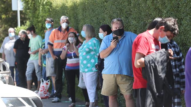 People line up to be tested at a COVID testing site in Sunbury. Picture: David Crosling