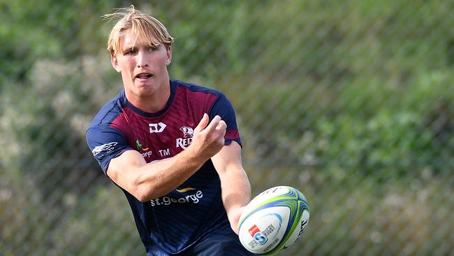 Queensland Reds player Tate McDermott is seen during training in Brisbane, Monday, April 29, 2019. (AAP Image/Dan Peled) NO ARCHIVING