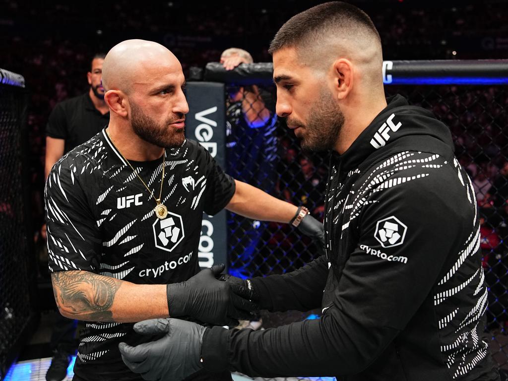 Volkanovski and Topuria greet each other in the cage at UFC 312 last weekend. Picture: Jeff Bottari/Zuffa LLC