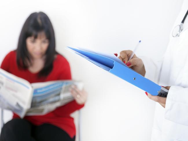 RendezView. Doctor with clipboard. (Pic: iStock)