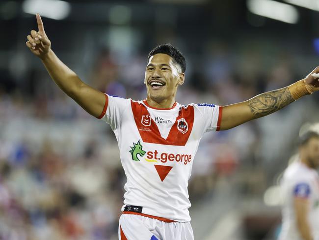 WOLLONGONG, AUSTRALIA - APRIL 17: Talatau Amone of the Dragons celebrates their win during the round six NRL match between the St George Illawarra Dragons and the Newcastle Knights at WIN Stadium, on April 17, 2022, in Wollongong, Australia. (Photo by Mark Evans/Getty Images)