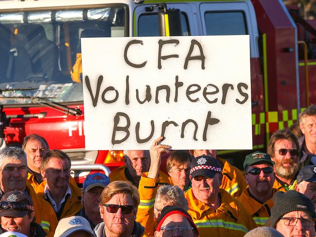 CFA volunteers protest at Ararat Aerodrome.