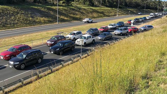 Traffic delays on the Kingston Bypass, 10km from a crash on the Southern Outlet. Picture: RICHARD JUPE