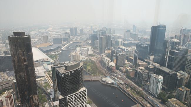 Smoke haze in Melbourne’s CBD. Picture AAP