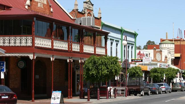 Wangaratta Council wants to lift farm rates by 17.51 per cent, while rates for businesses are cut by 7 per cent.