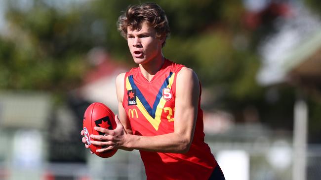 Aaron Nietschke in action for South Australia in the under-18 championships. Picture: Tait Schmaal