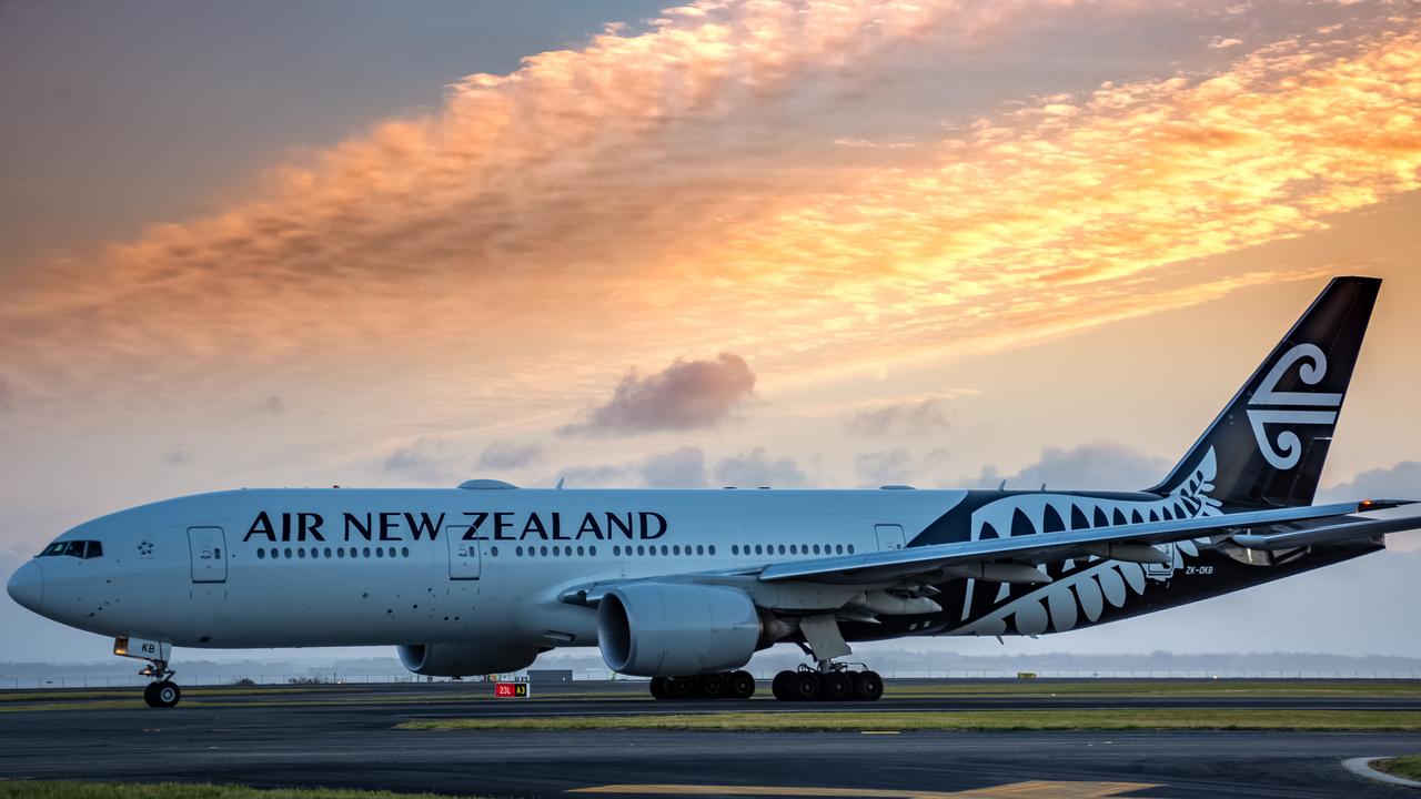 New Zealanders may be heading to the Cook Islands by Christmas.