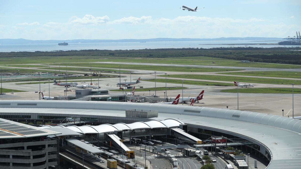 Calls for a stronger push to strengthen transport to Brisbane Airport