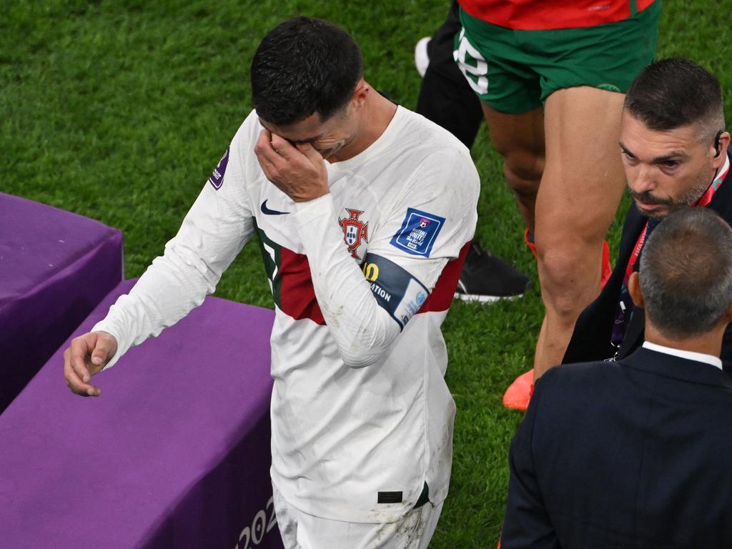 Cristiano Ronaldo - When the hero crying