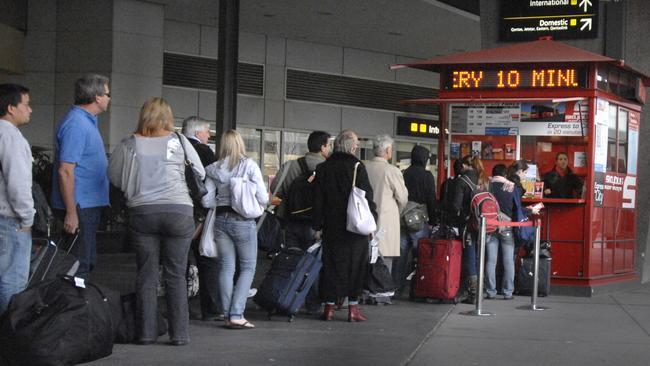 $30 million for a Tullamarine airport Link is a positive outcome of the federal Budget.