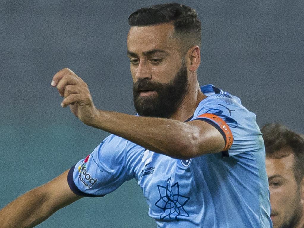 Alex Brosque of Sydney kicks during the Round 8 A-League match between Western Sydney Wanderers and Sydney FC at ANZ Stadium in Sydney, Saturday, December 15, 2018. (AAP Image/Craig Golding) NO ARCHIVING, EDITORIAL USE ONLY