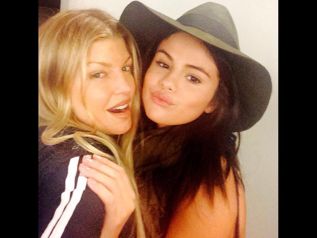 American Music Awards 2014 on social media... Singer Fergie posts, “@selenagomez dressing room neighborz! the walls are thin here LOL #AMAs” Picture: Instagram