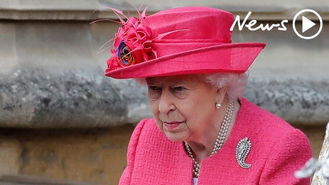The truth behind Queen Elizabeth's white 'clown face' makeup - NZ Herald