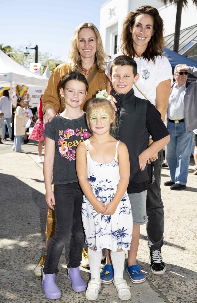 Lynnette Lounsbury, Ebony Taplin, Elka Taplin, Cleo Taplin and Louis Taplin at CronullaFest at Cronulla on the 09/09/2023. Picture: Daily Telegraph/ Monique Harmer