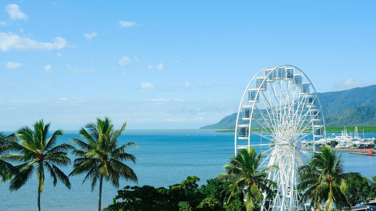 A ferris wheel similar to the Reef Eye in Cairns is coming to Airlie Beach.