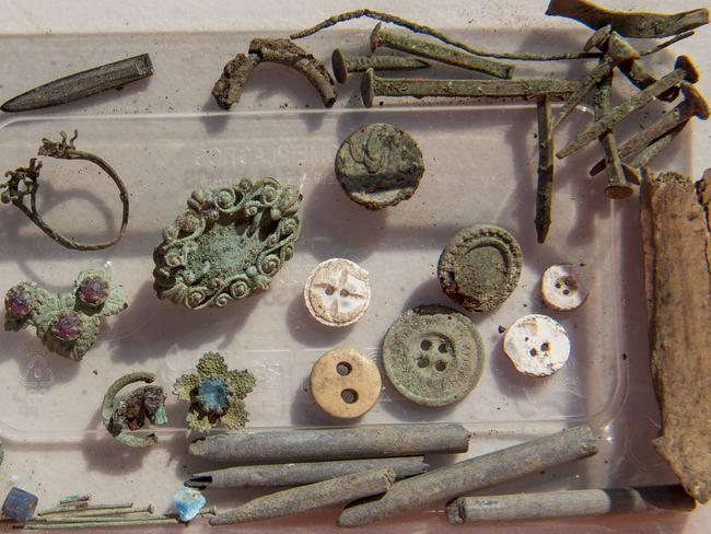 Sydney Metro Tunnel Work Unearths Historic Blues Point Home, Artefacts ...