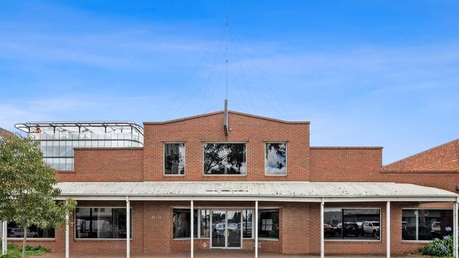 The building at 10-18 Brougham St, Geelong bought by Nan Xin Property.