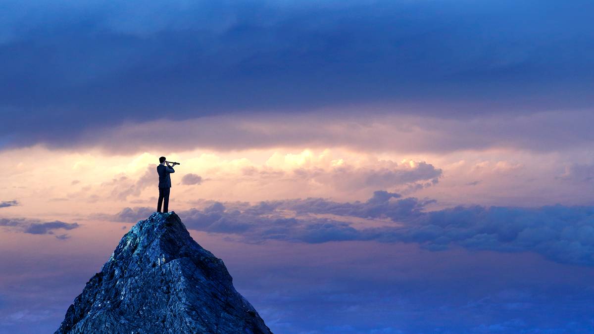 The hunt for dividend yields should not be at the expense of capital growth. Pic via Getty Images