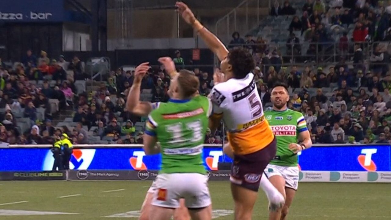 The Hudson Young penalty. Photo: Fox Sports