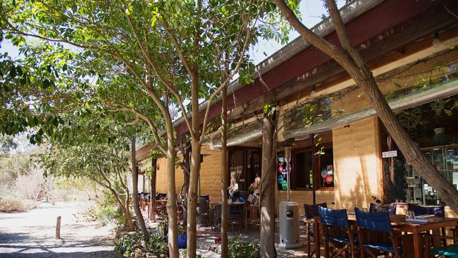 Dining on the verandah at Red Poles, McLaren Vale.