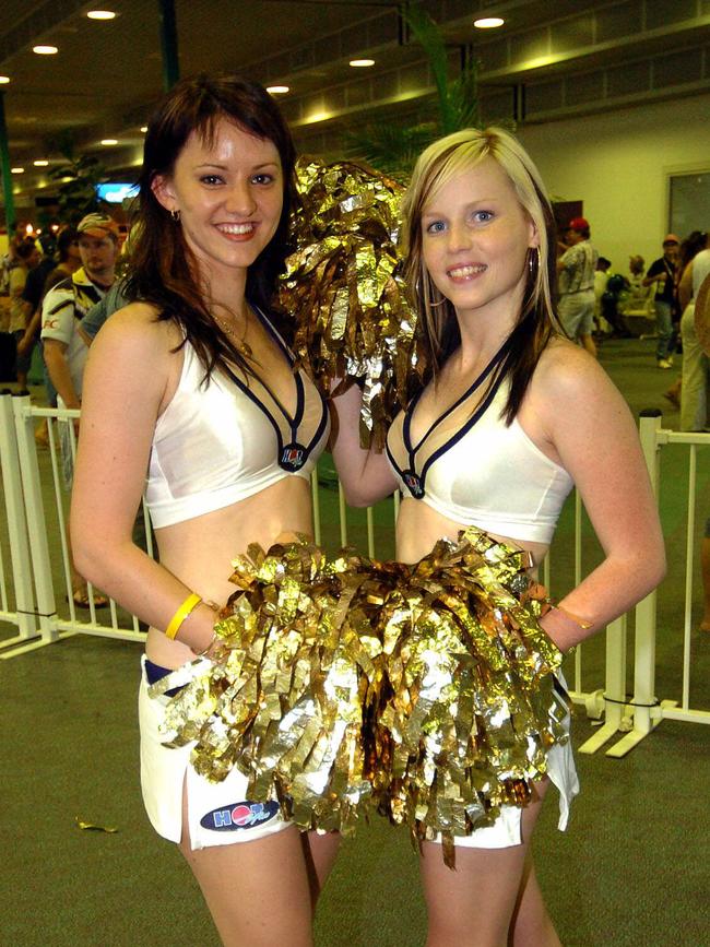 28/09/05 Nth Qld Cowboys Grand Final sendoff at Townsville Airport - nq socials Oct 02 2005. Hotsquad cheerleaders Sally Vujica and Renee Nicol - sport rugby league