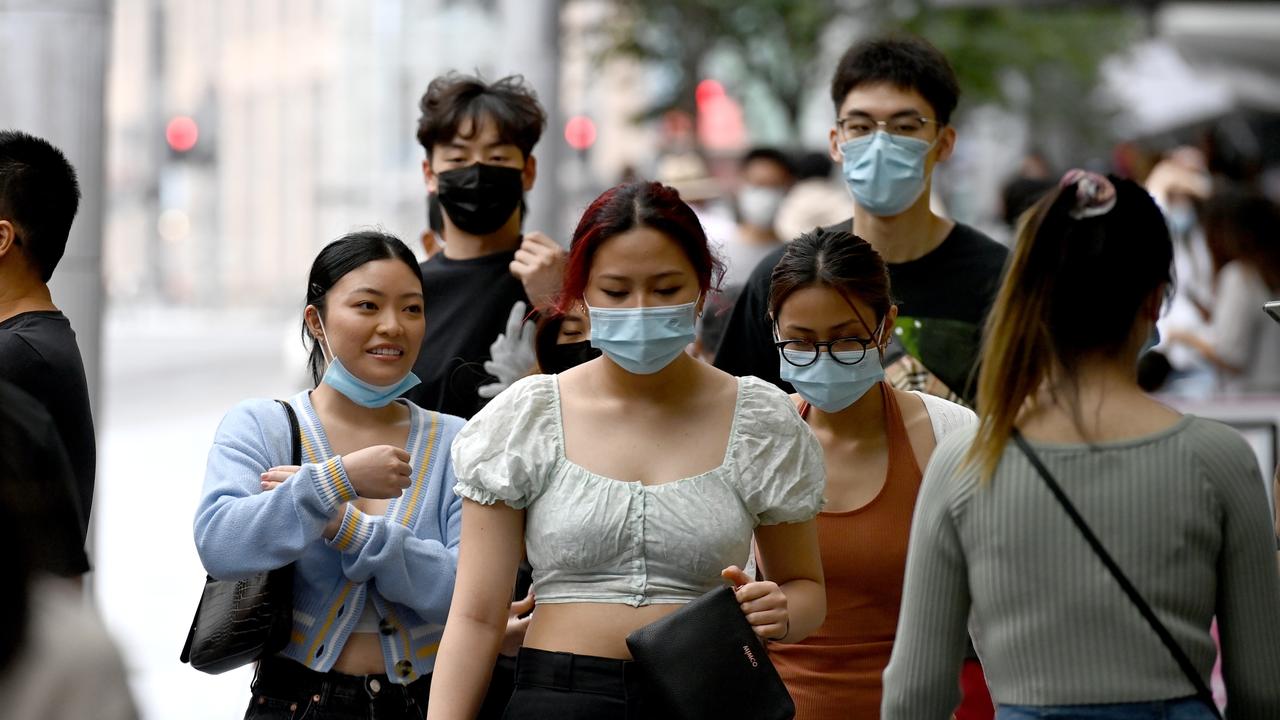 Queenslanders will soon be able to ditch face masks in most indoor settings. Picture: NCA NewsWire / Jeremy Piper