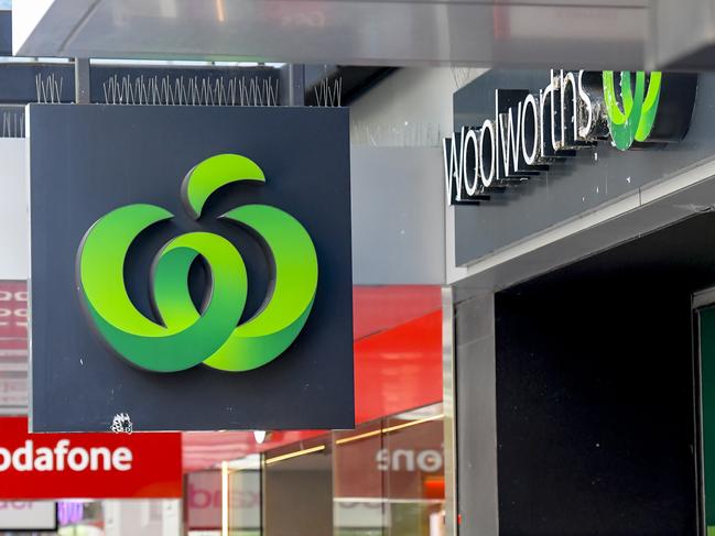 A Woolworths Group spokesperson said the supermarket giant works ‘hard to reduce food waste across our stores’. Picture: NCA NewsWire / Roy VanDerVegt