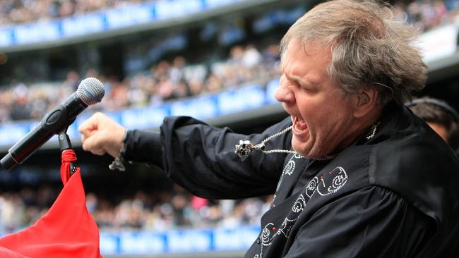 Meat Loaf’s infamous performance at the 2011 grand final will forever remembered for all the wrong reasons.