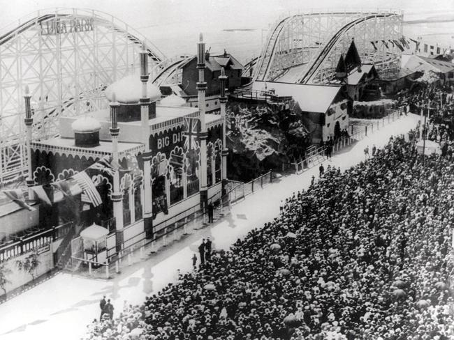 Luna Park on the Glenelg foreshore. Constructed in 193, it was dismantled and shipped to Sydney in 1935