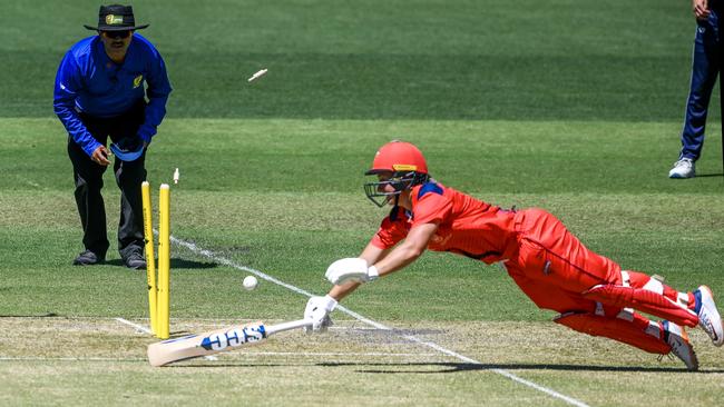 Madeline Penna of the Scorpions makes her crease in time to avoid a direct hit in the WNCL match between South Australia and Victoria at Adelaide Oval. Picture: Mark Brake/Getty Images