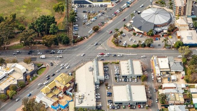 The existing intersection of Fullarton Road and Glen Osmond Road.