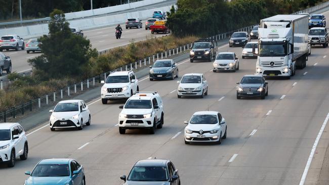 Traffic congestionon the Pacific Motorway M1. Picture: NIGEL HALLETT