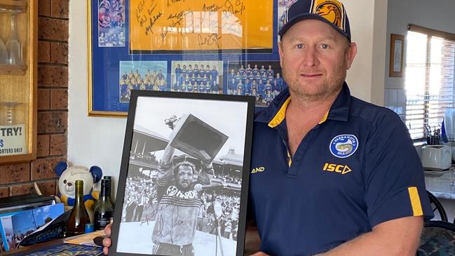 Ray Price fan Jason Campbell with his signed photo.