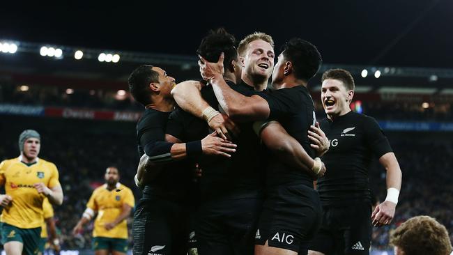 The All Blacks have beaten the Wallabies 29-9 in Wellington.