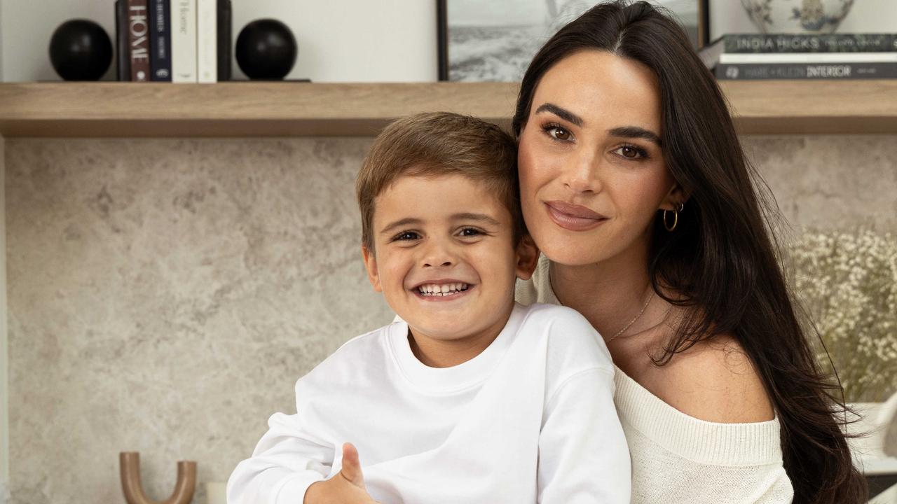 ‘Absolutely terrifying’: Becoming a single mum six months after birth