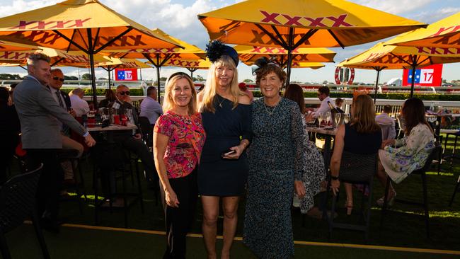 Doomben 10,000 race day social pictures by Grace Kessels
