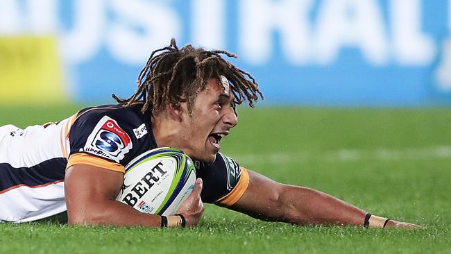 Issak Fines of the ACT Brumbies scores a try during the round-3 Super Rugby AU match against the NSW Waratahs at ANZ Stadium in Sydney on Saturday. Picture: Getty Images