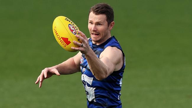 Patrick Dangerfield reminded everyone of his KFC SuperCoach scoring potential late against the Bulldogs.