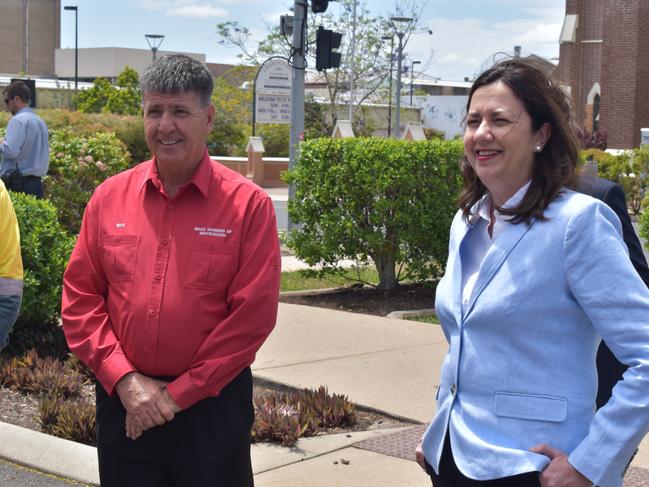 (L) State Member for Maryborough Bruce Saunders with Queensland Premier Annastacia Palaszczcuk in Maryborough. Photo: Stuart Fast