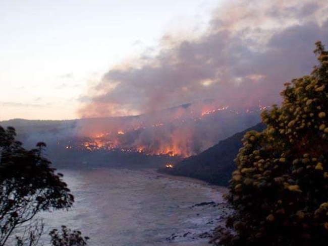 Bushfires burn at Wye River Picture Tony Maly