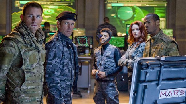 Actors Channing Tatum, Dennis Quaid, Said Taghmaoui, Rachel Nichols and Marlon Wayans in a scene from film G.I. Joe: The Rise of Cobra